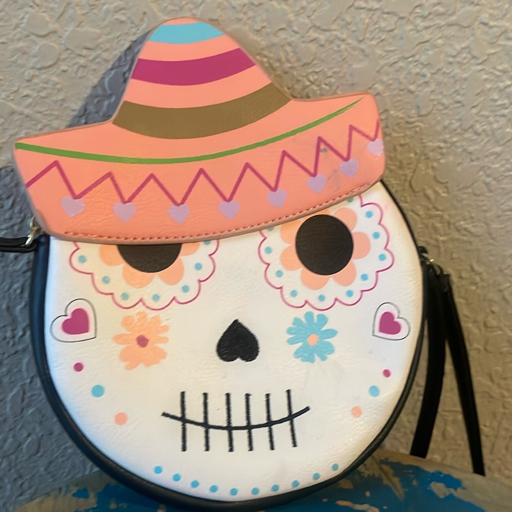 New Betsy Johnson clutch wristlet purse. Day of the dead.  Halloween.  Skeleton